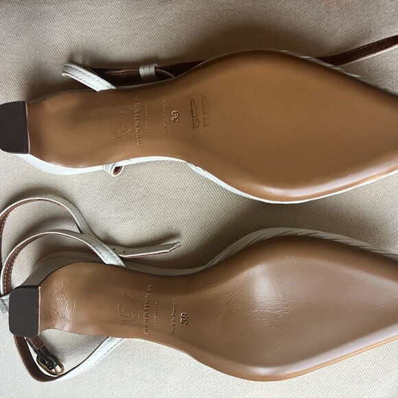 Anonymous Copenhagen kitten-heel shoe, size 8 / 39 Euro, shiny lamb white, NWT - Picture 7 of 7